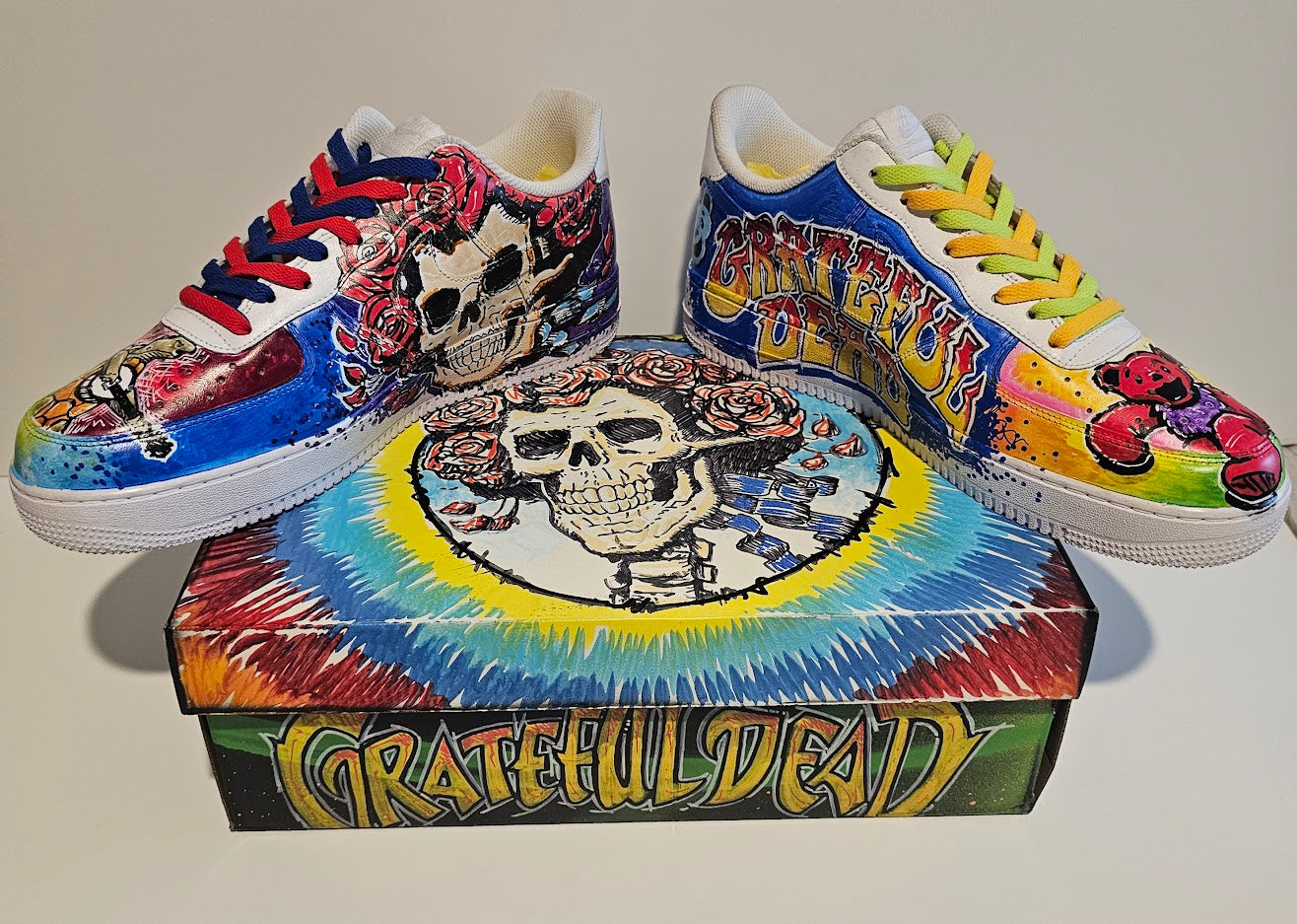 Custom Sneaker and Shoe Box Designs